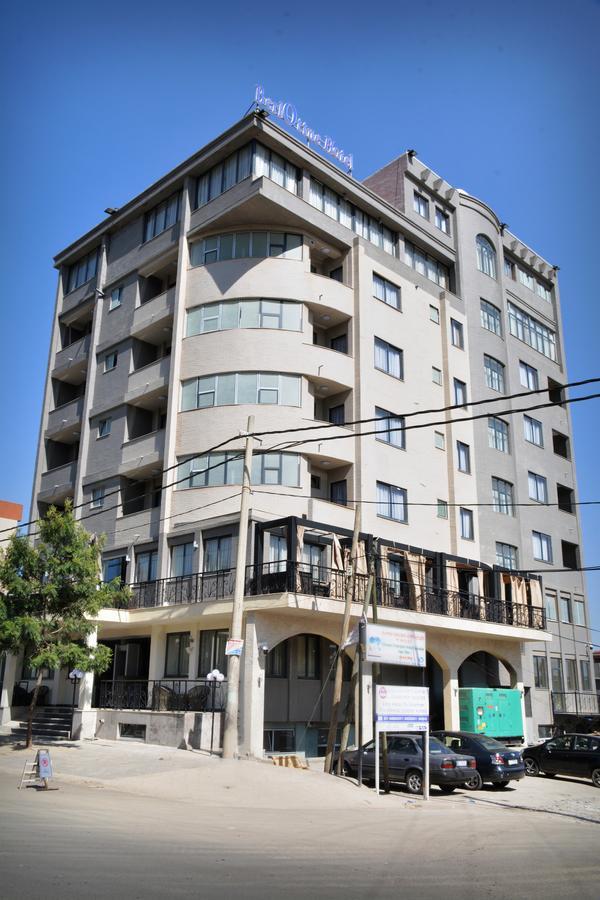 Berlottue Hotel Addis Ababa Exterior photo